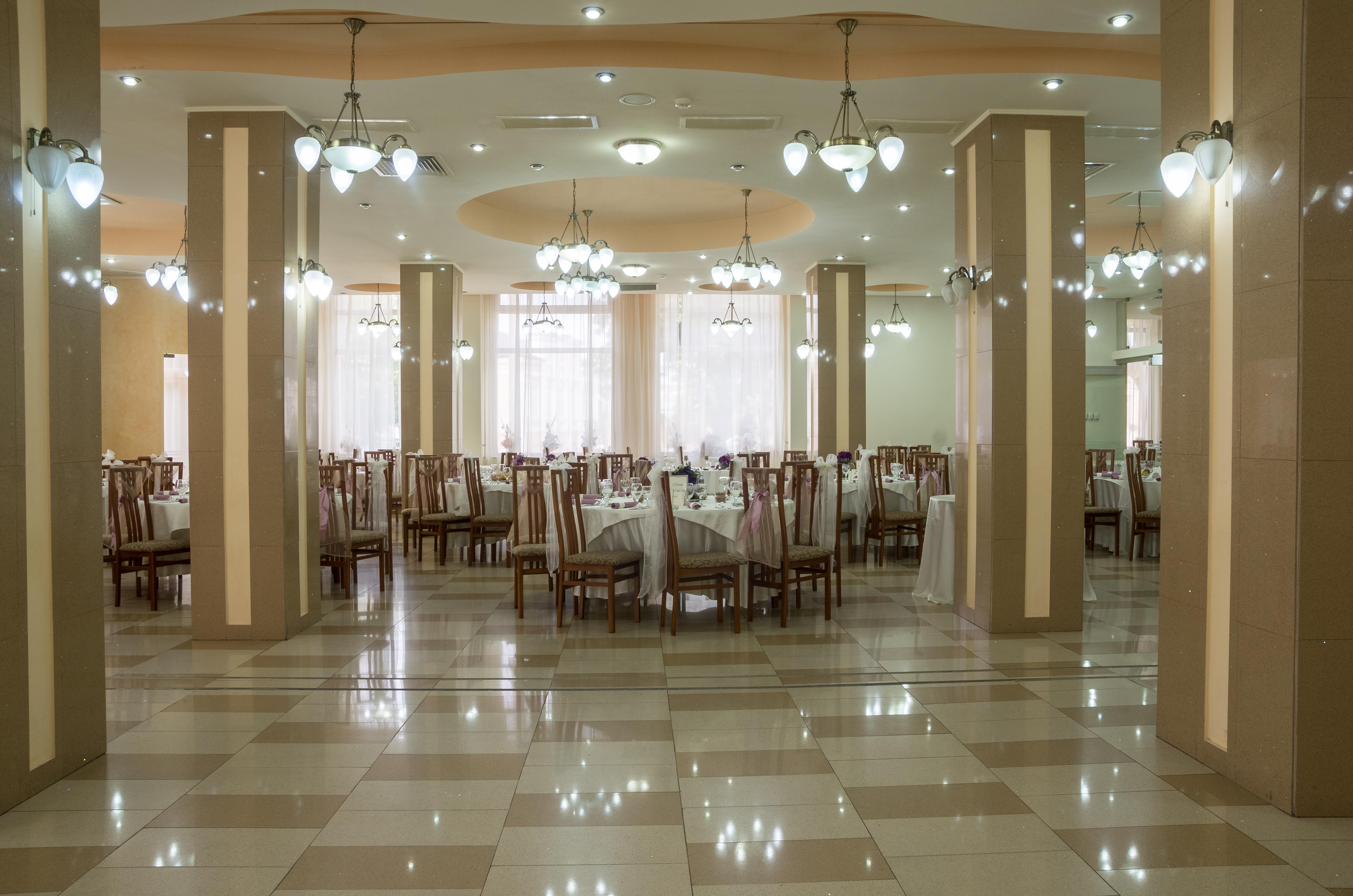 Hotel Traian Brăila Kültér fotó